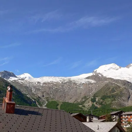 Daniela * Saas-Fee